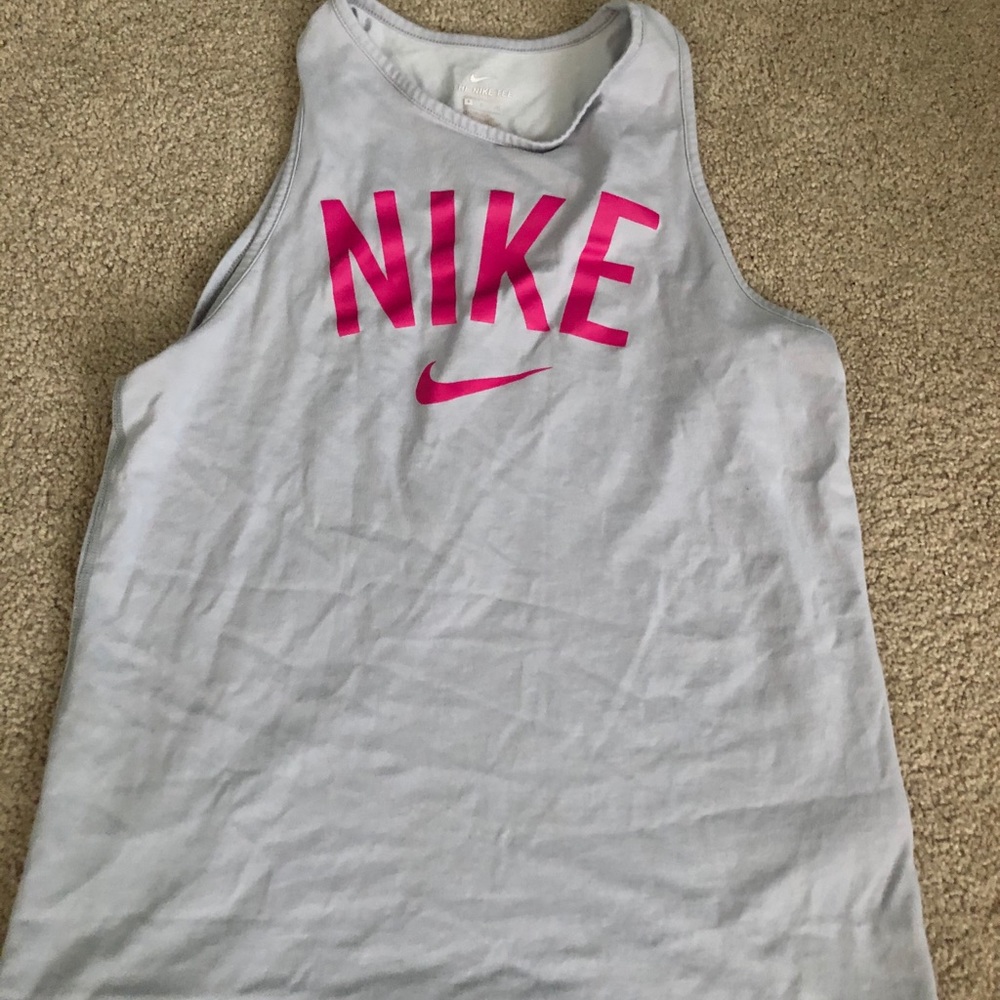 nike women’s athletic tank top